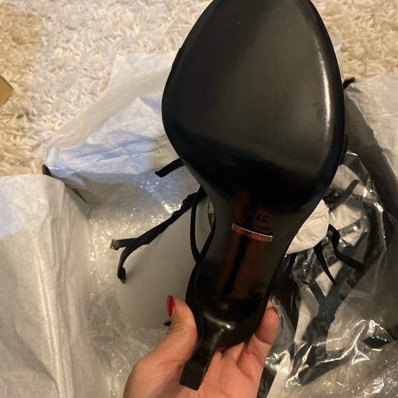 Black Gucci Suede Fringe Heels - Picture 5 of 6